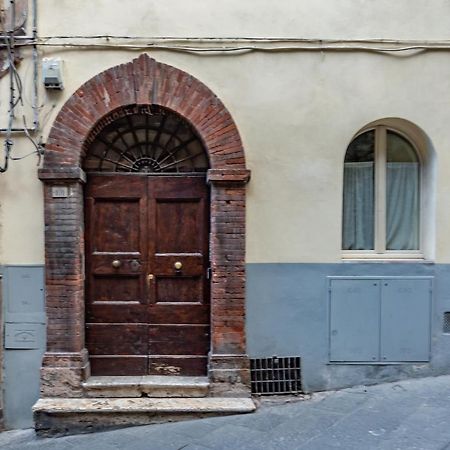 Pearl N°5 Apartment Siena Exterior photo